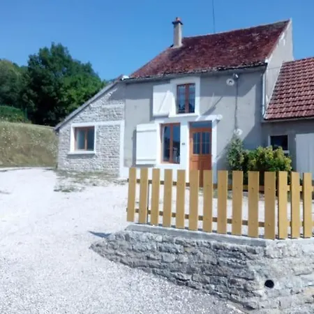 Spacieuse maison de mamie ! Pouilly-en-Auxois Extérieur photo